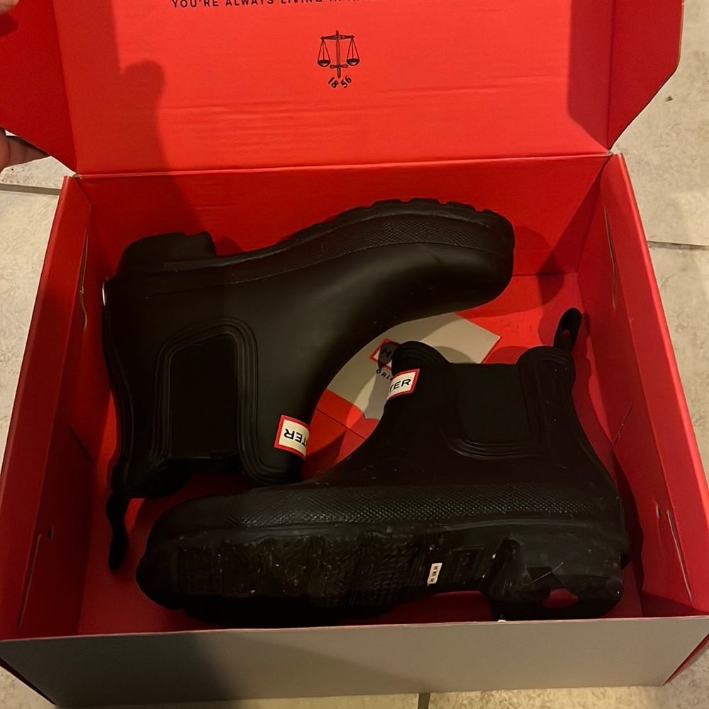Black Hunter boots